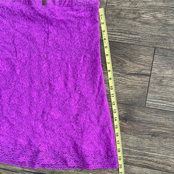 Victoria’s Secret Womens Size Large Purple Lace Camisole - Picture 8 of 8